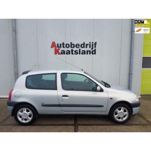 Renault Clio 1.2-16V Authentique