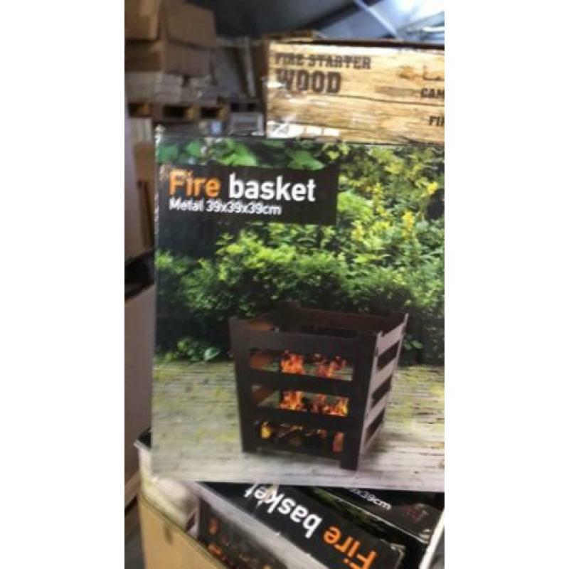 Te koop partij 425 st BBQ artikelen