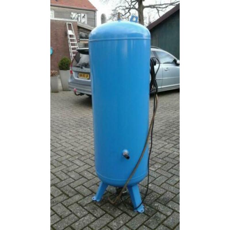Drukvat 270 l 11 bar zgan 350 €