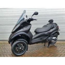 Piaggio MP3 400 LT MAT ZWART 2010 Autorijbws 1mnd Garantie