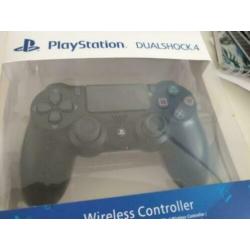 Ps4 Controller nieuw in doos 2 stuks !