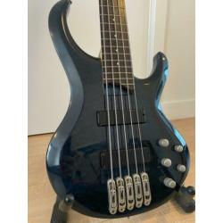 Ibanez BTB 405 QM Teal 5-snarige Bas