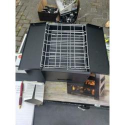 Te koop partij 425 st BBQ artikelen