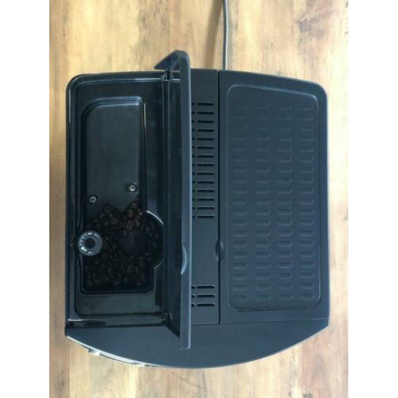 Delonghi Magnifica Volautomaat Koffiemachine ESAM 3000.B
