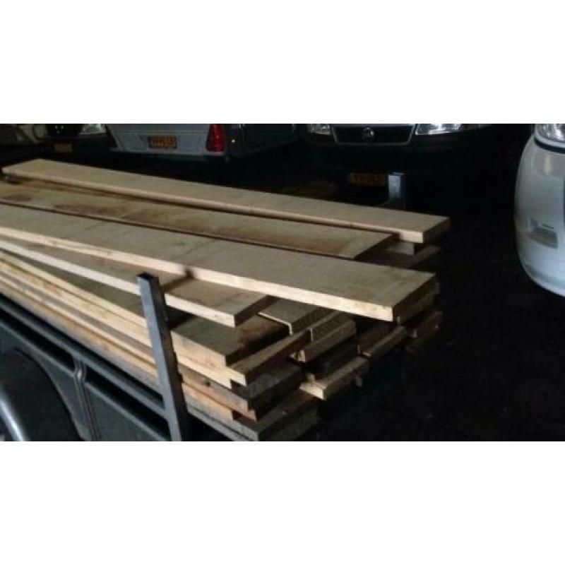 robuuste droge eiken planken 28mm dik, tot 40cm breed