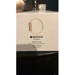 Apple Watch Series 2 38mm rosé goud