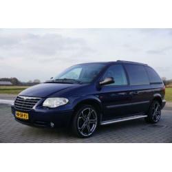 Chrysler Voyager 2.4i SE Luxe 7-PERSOONS AIRCONDITIONING PAR