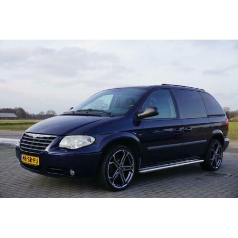 Chrysler Voyager 2.4i SE Luxe 7-PERSOONS AIRCONDITIONING PAR