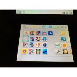 Nintendo 3DS XL met 15 3DS games