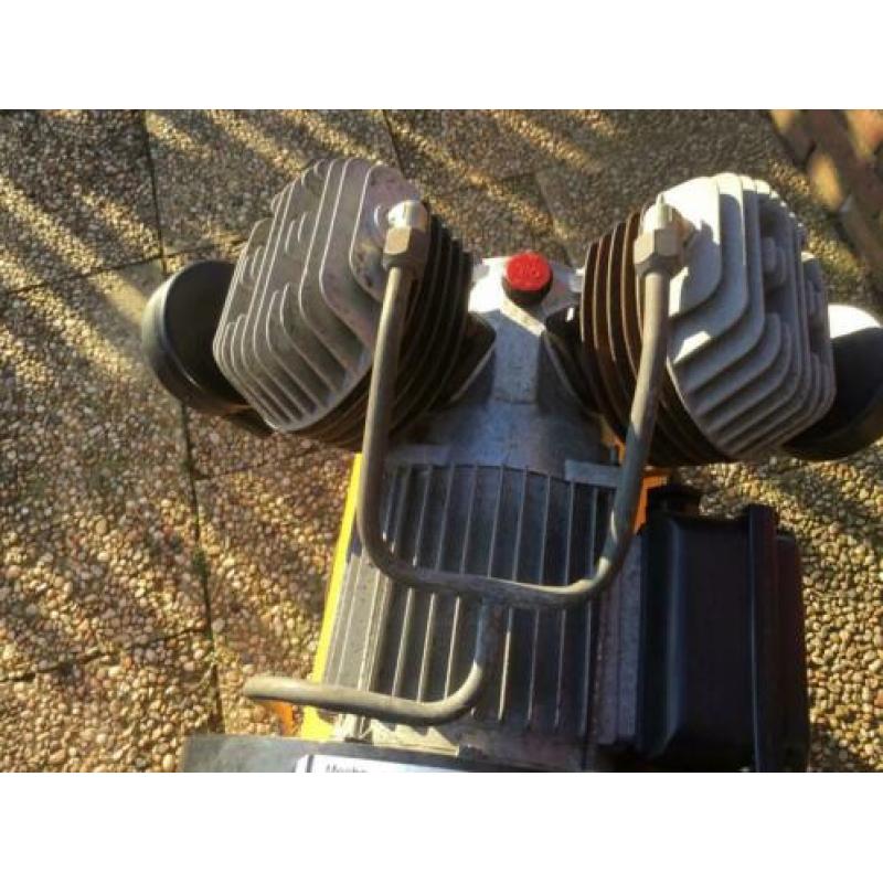 Zeer nette goed werkende compressor