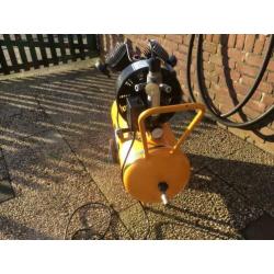 Zeer nette goed werkende compressor