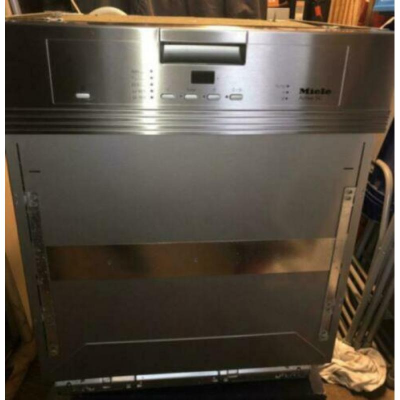 Prachtige RVS INBOUW MIELE als NIEUW! Cleansteel