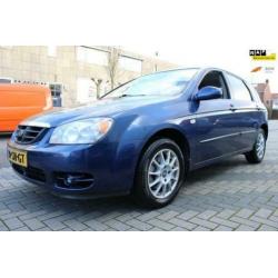 Kia Cerato 2.0-16V EX / nwe apk / nette staat / 1st eigenaar