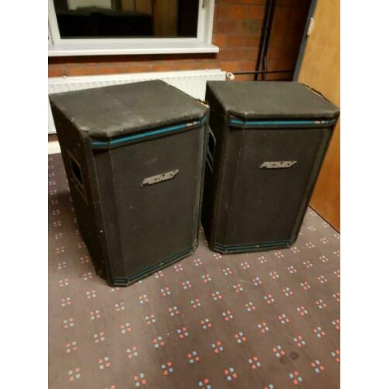 Geluidsinstallatie - Peavey Speakers + Amps XT Series
