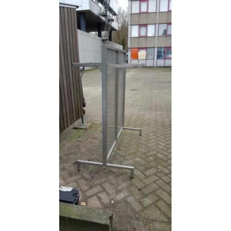 kledingrekken