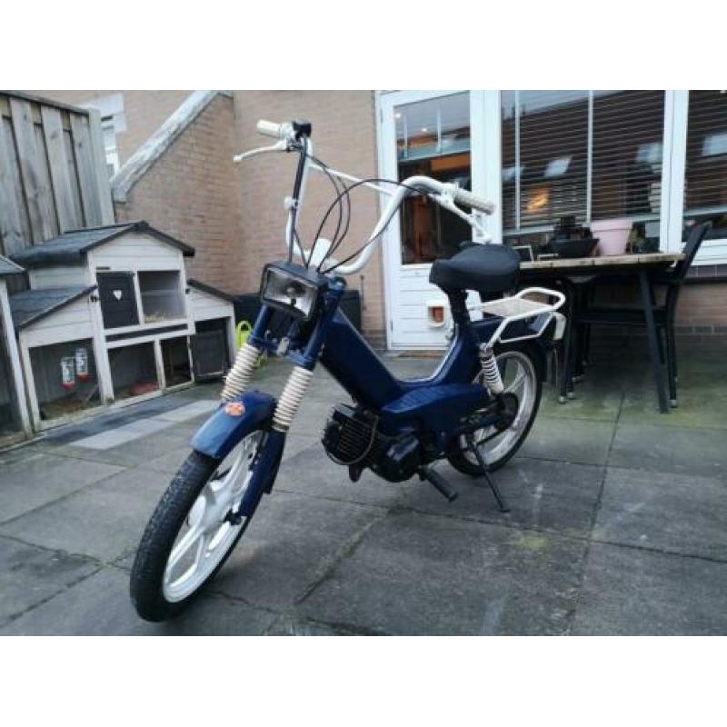 Tomos A3 uit 2005 - loopt perfect. Verder om op te knappen.