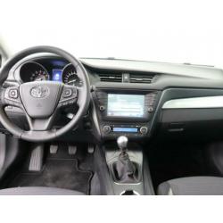 Toyota Avensis Touring Sports 1.8 VVT-i SkyView Limited | Pa