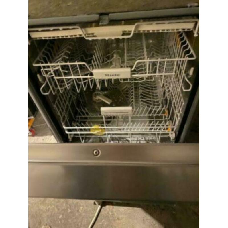 Prachtige RVS INBOUW MIELE als NIEUW! Cleansteel