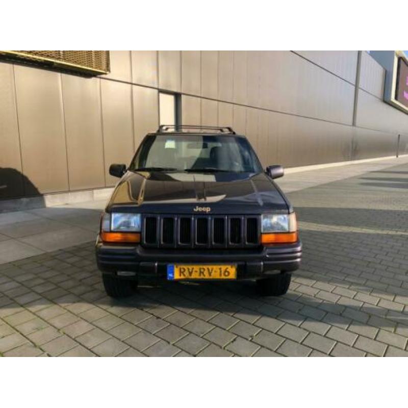 Jeep Grand Cherokee 5.2i V8 Limited