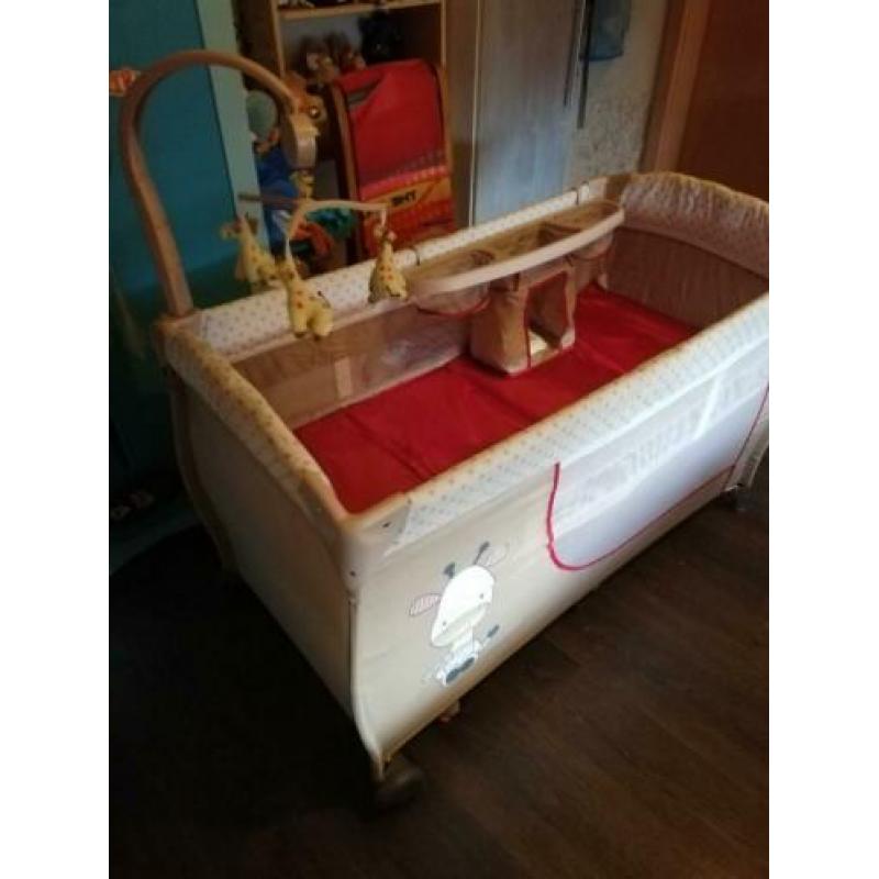 Zgan campingbed. Paar keer gebruikt. In nieuwstaat.