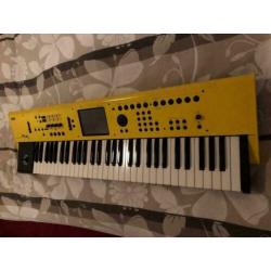 KORG M50 - 61 toetsen