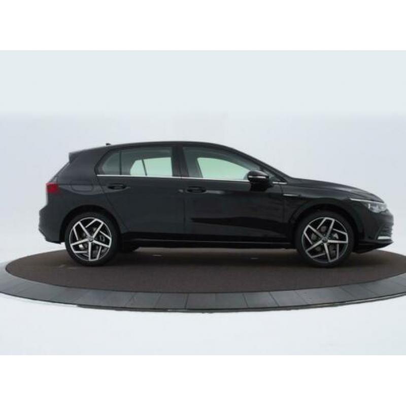 Volkswagen Golf 1.5 eTSI Style | Panoramadak | (bj 2020)