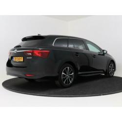 Toyota Avensis Touring Sports 1.8 VVT-i SkyView Limited | Pa