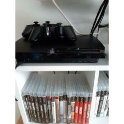 Ps3 Slim met 2 controllers