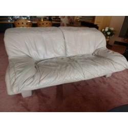ROLF BENZ 2 zitsbank +fauteuil - licht beige kleur - t.e.a.b