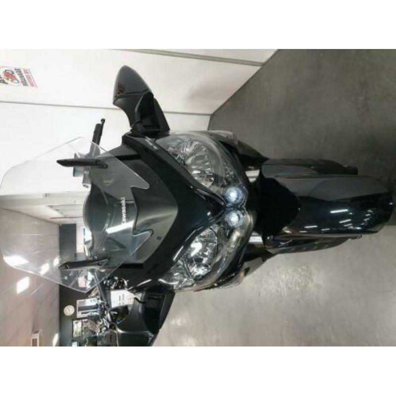 Kawasaki GTR 1400 ABS (bj 2009)