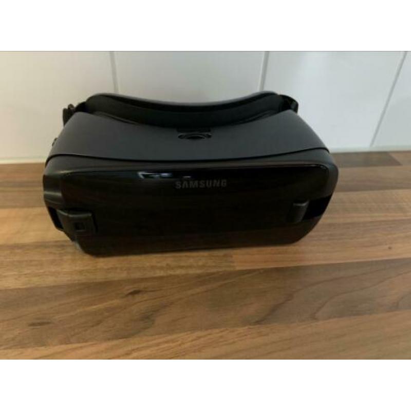Samsung gear VR met controller