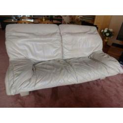 ROLF BENZ 2 zitsbank +fauteuil - licht beige kleur - t.e.a.b