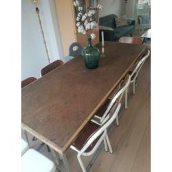 Vintage industriële tafel.