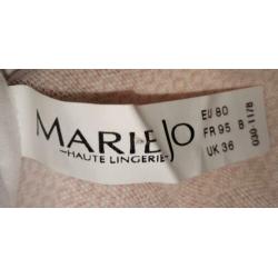 Marie Jo roze bustier met baleinen en haakjessluiting