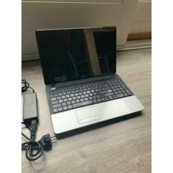 Acer Aspire E1-571