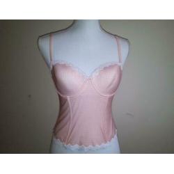 Marie Jo roze bustier met baleinen en haakjessluiting