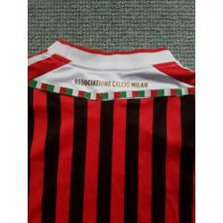 Ac milan (orgineel), liverpool vest (orgineel),real madrid