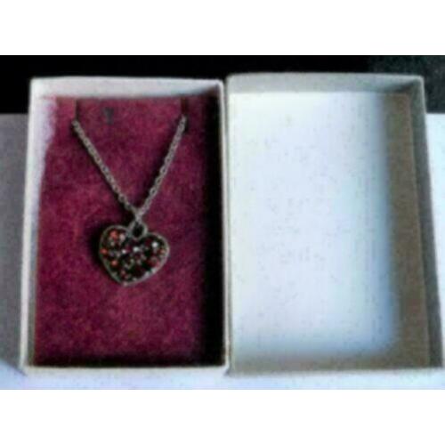ketting rood hart kristal steentjes, NIEUW