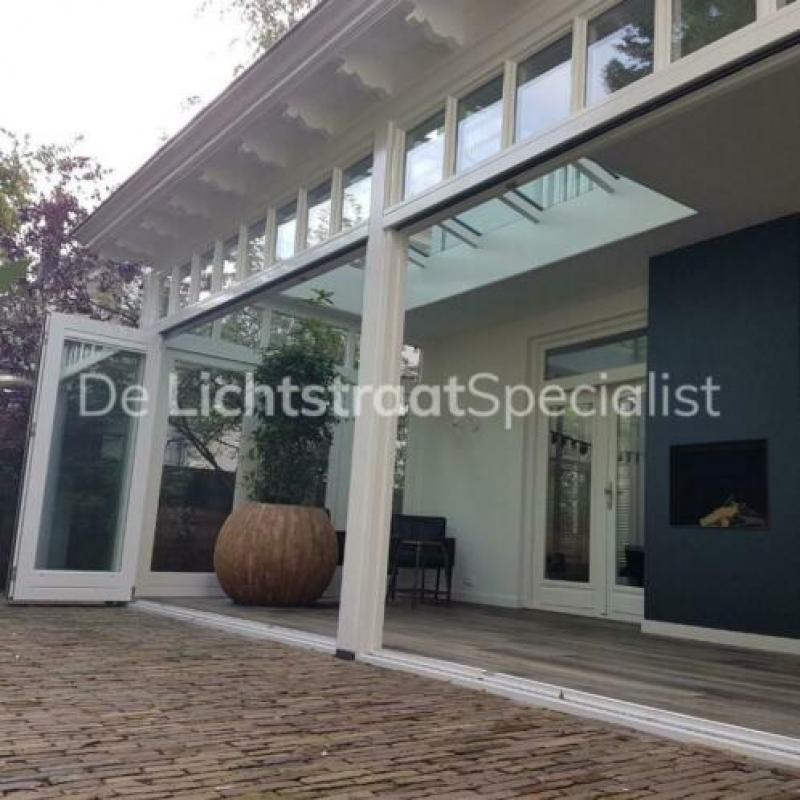 Lichtstraat model lessenaar