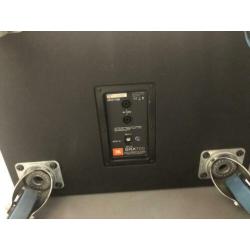 2 x JBL SRX 718 sub