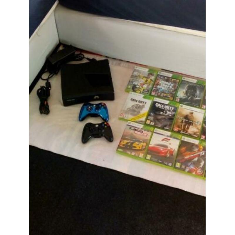 X-BOX 360 inclusief 20 spellen