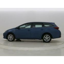 Toyota Auris 1.8 Hybrid Aspiration Limited | Cruise control