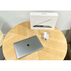 MacBook Pro 2019 | 15" | i9 8-Core | RAM-16GB | 512GB SSD