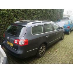 Volkswagen Passat 2.0 TDI 81KW Variant 2009 Grijs