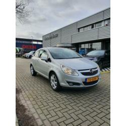 Opel Corsa 1.4 16V 3D AUT 2008 Grijs