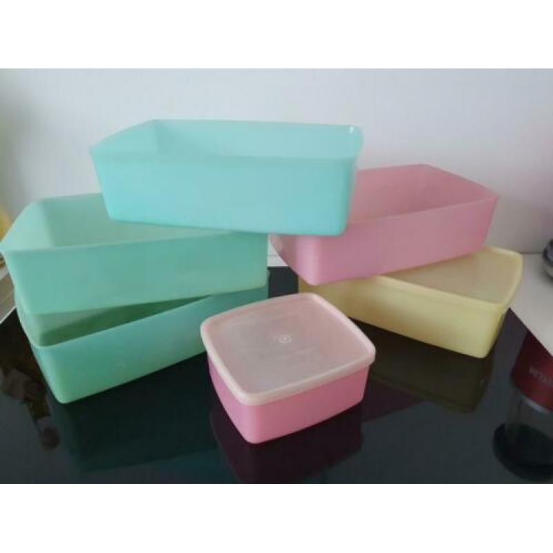 Retro tupperware bakken