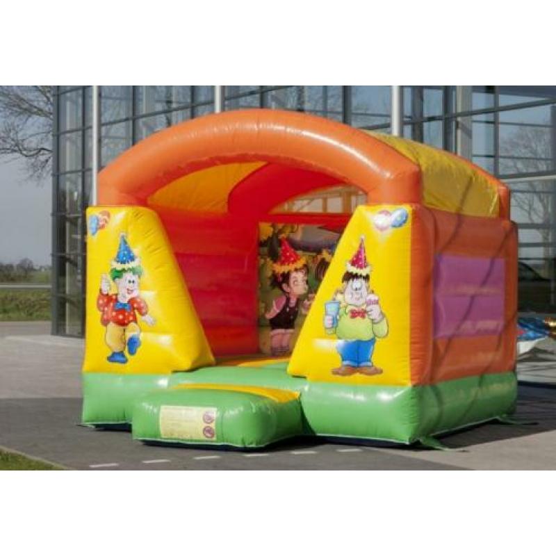 Feest springkussen met dak