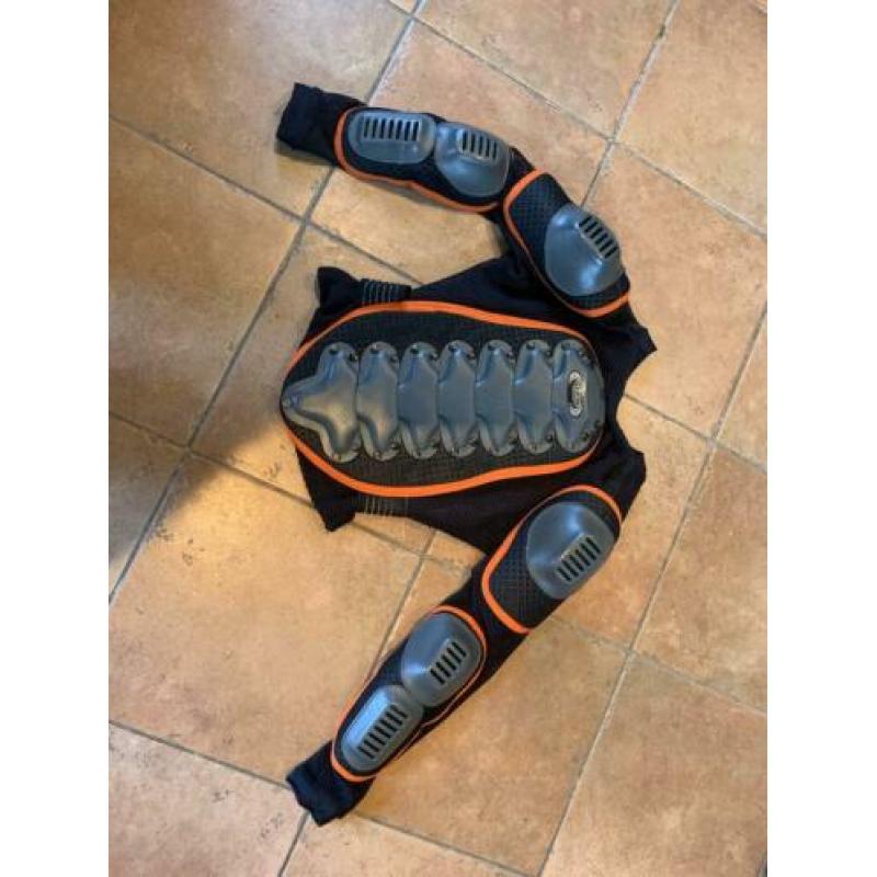 Bodyprotector maat xl kindermaat , in prima staat!