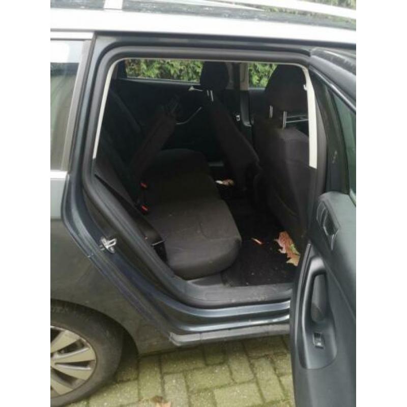 Volkswagen Passat 2.0 TDI 81KW Variant 2009 Grijs