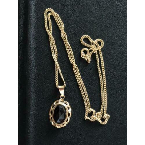 Gouden Gourmet ketting en antieke hanger 14 karaat